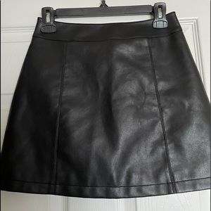 Black pleather mini skirt